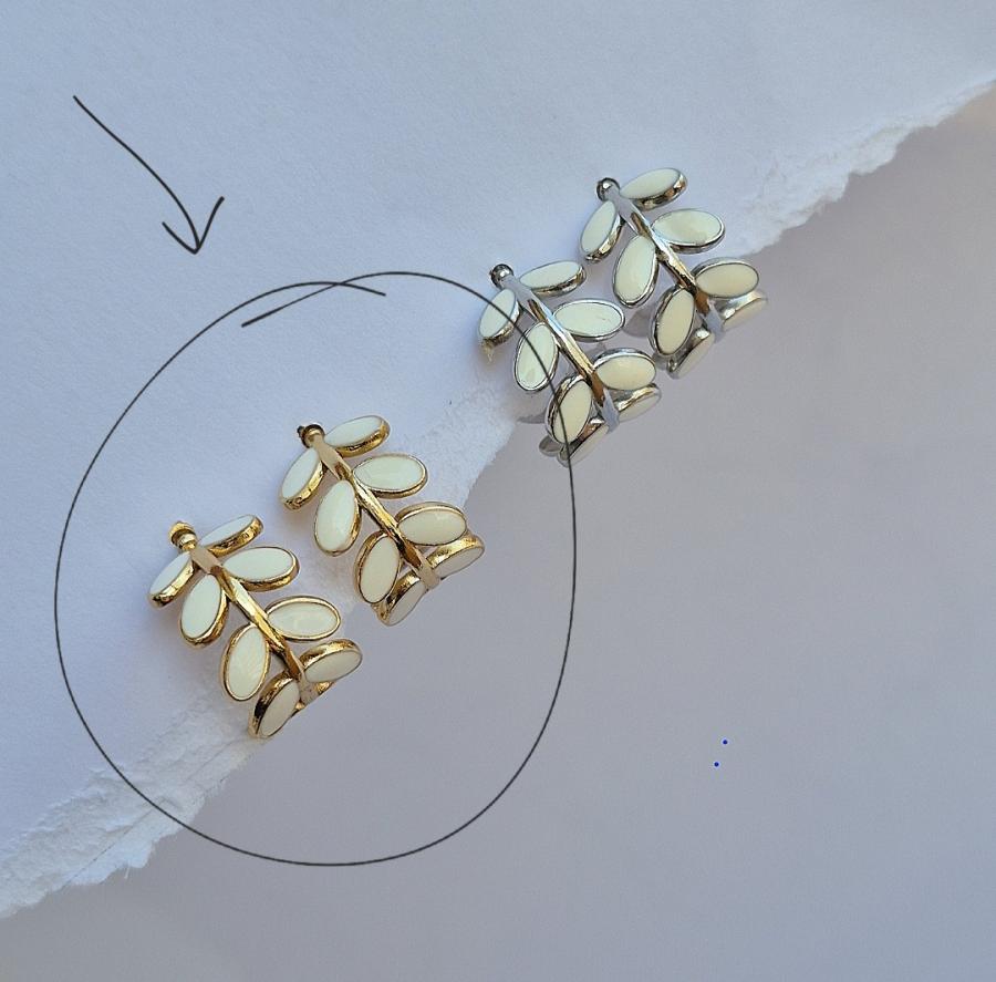 Aros hojas dorado y blanco 