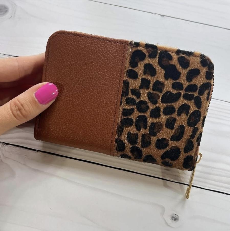 Billetera animal print marron